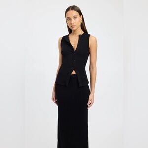 Brand New With Tag Asymmetrical top in Black with buttons - SIZE XS (34)